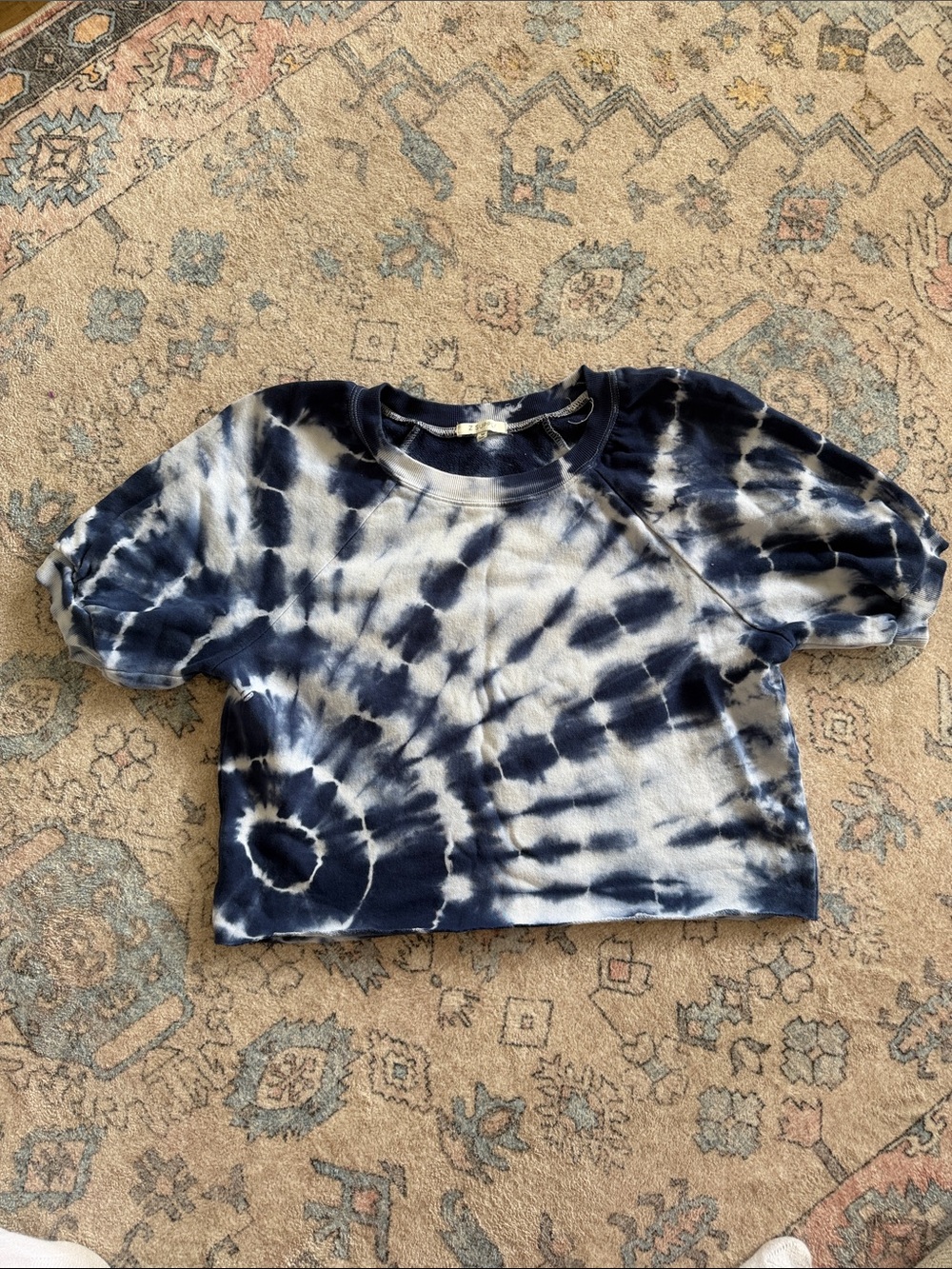Z Supply Navy & White Tie-Dye Cropped Tee
